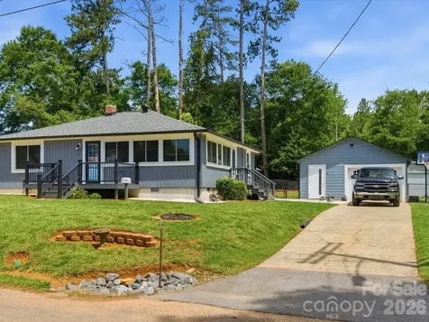 7 Wray Street York SC 29745