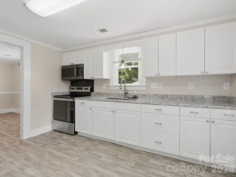 7 Wray Street York SC 29745