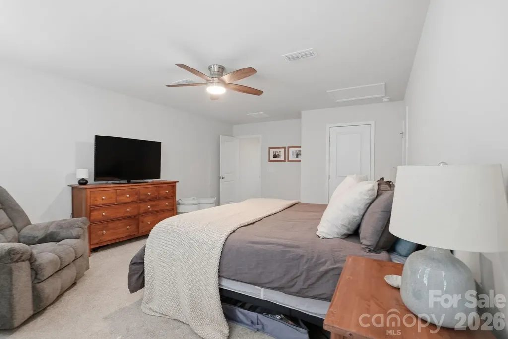 1621 Gutter Branch Drive Charlotte NC 28216
