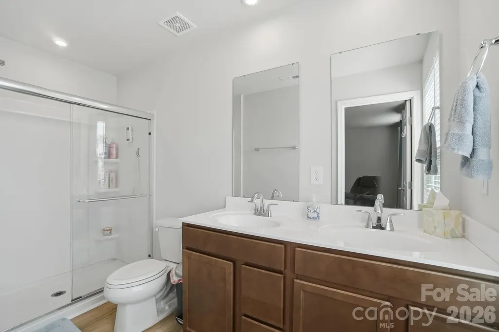 1621 Gutter Branch Drive Charlotte NC 28216