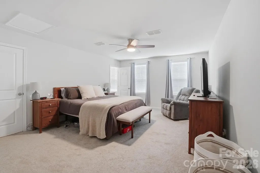 1621 Gutter Branch Drive Charlotte NC 28216