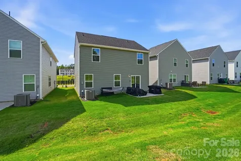 1621 Gutter Branch Drive Charlotte NC 28216
