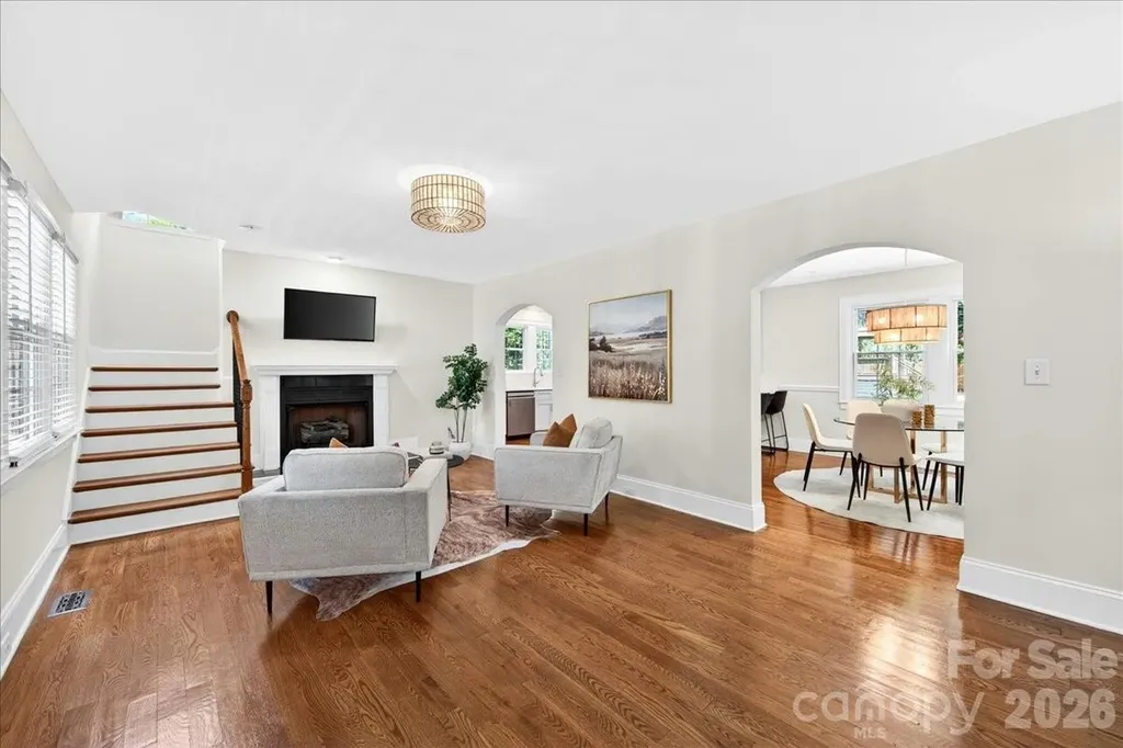 1333 Woodland Drive Charlotte NC 28205