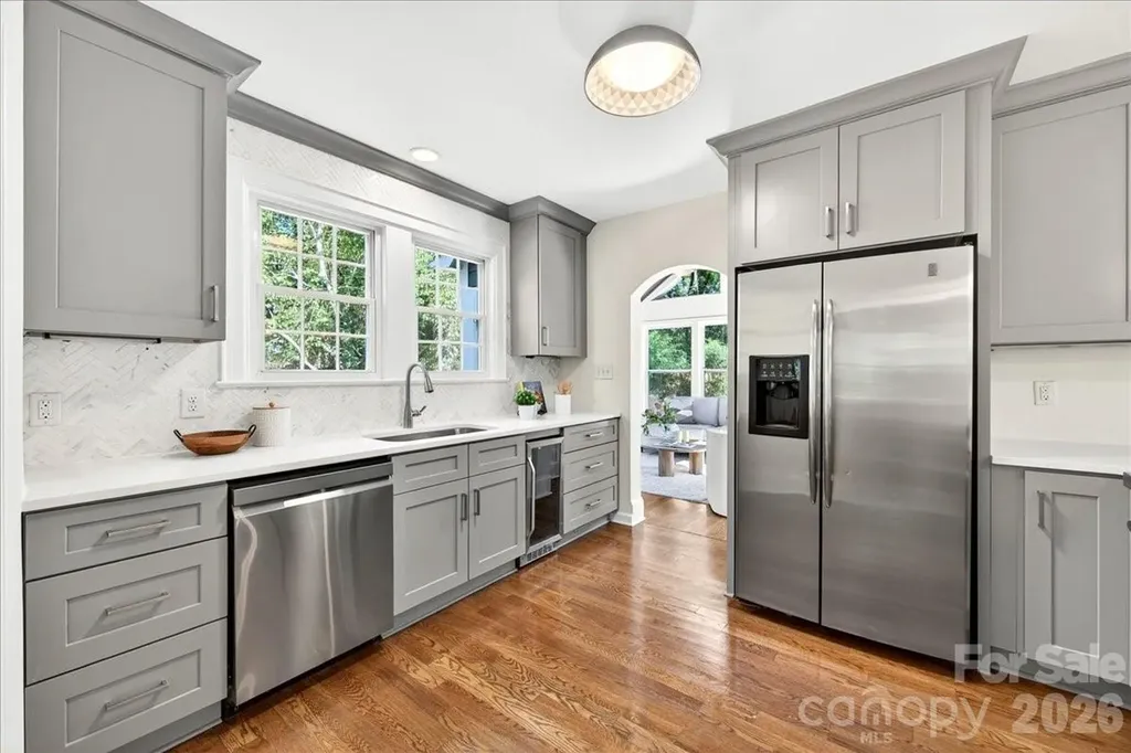 1333 Woodland Drive Charlotte NC 28205