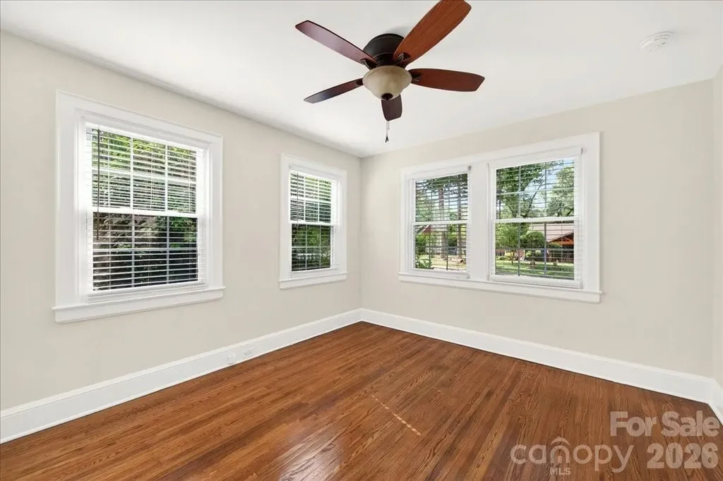 1333 Woodland Drive Charlotte NC 28205