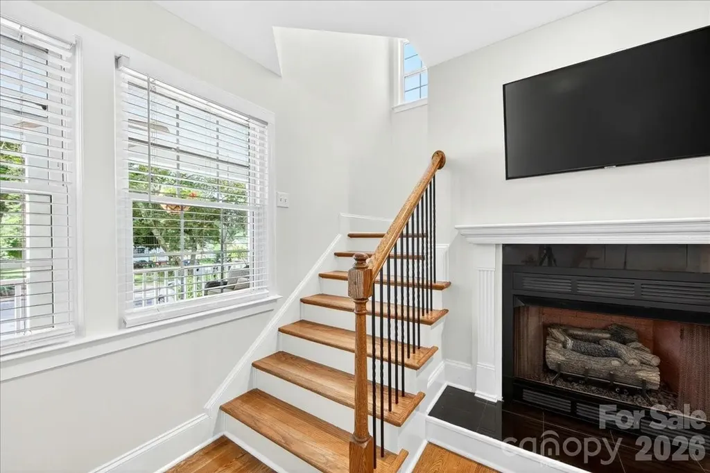 1333 Woodland Drive Charlotte NC 28205