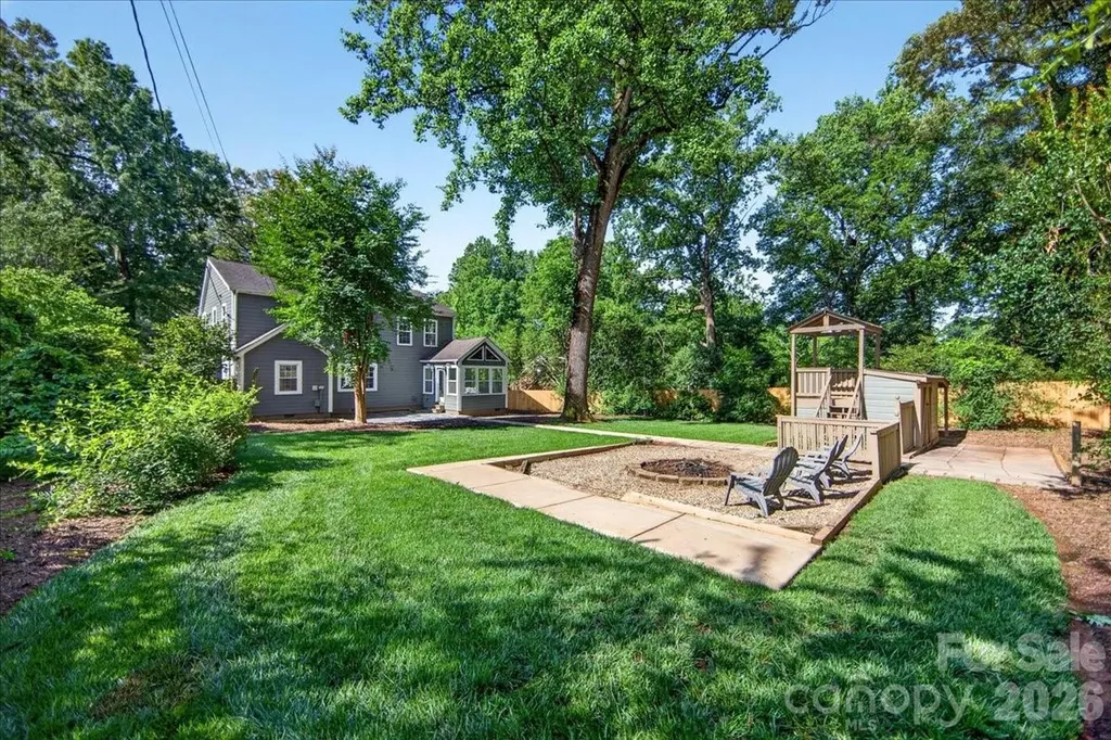 1333 Woodland Drive Charlotte NC 28205