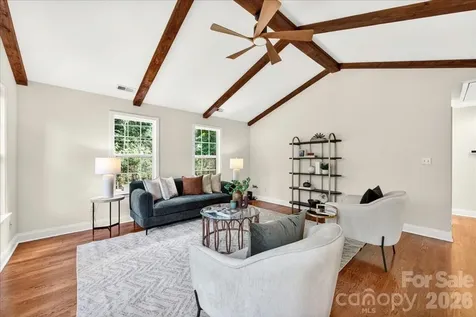 1333 Woodland Drive Charlotte NC 28205