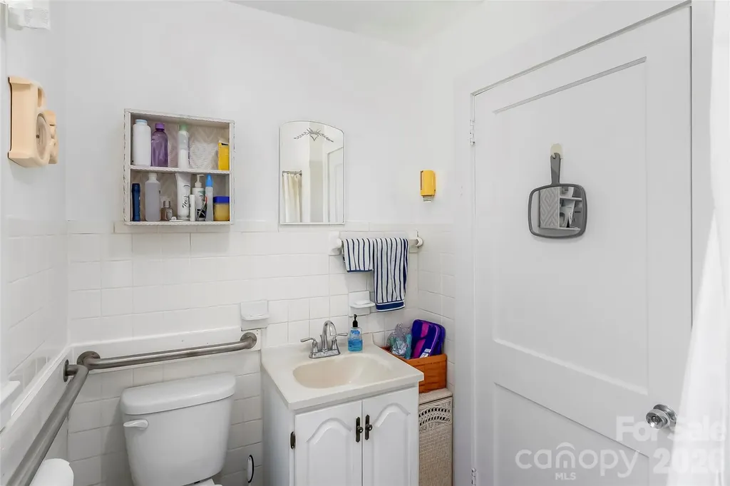 127 Stafford Road Spruce Pine NC 28777