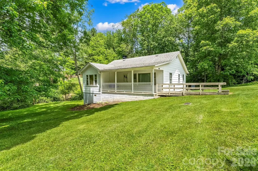 127 Stafford Road Spruce Pine NC 28777