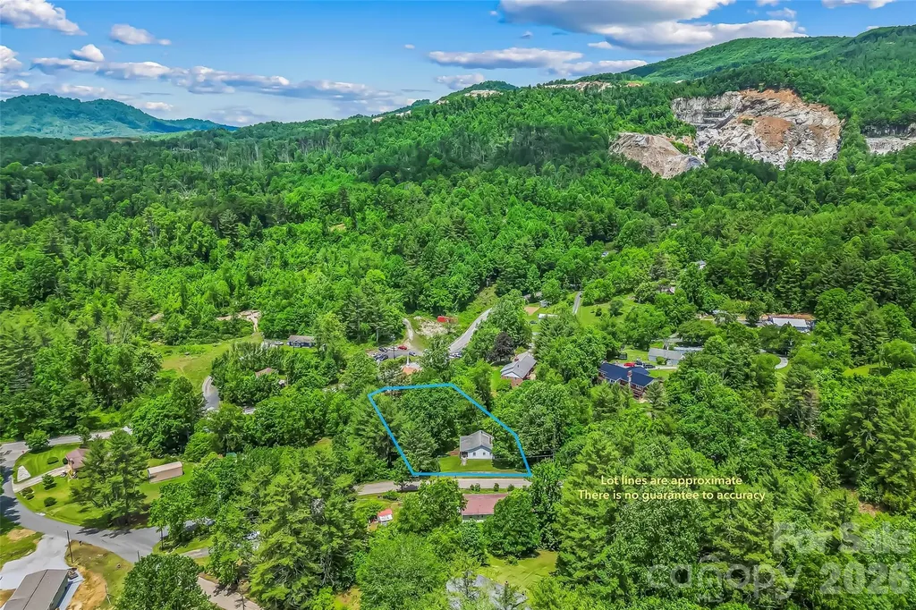 127 Stafford Road Spruce Pine NC 28777