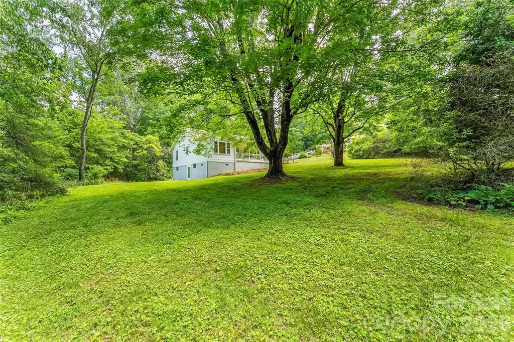 127 Stafford Road Spruce Pine NC 28777