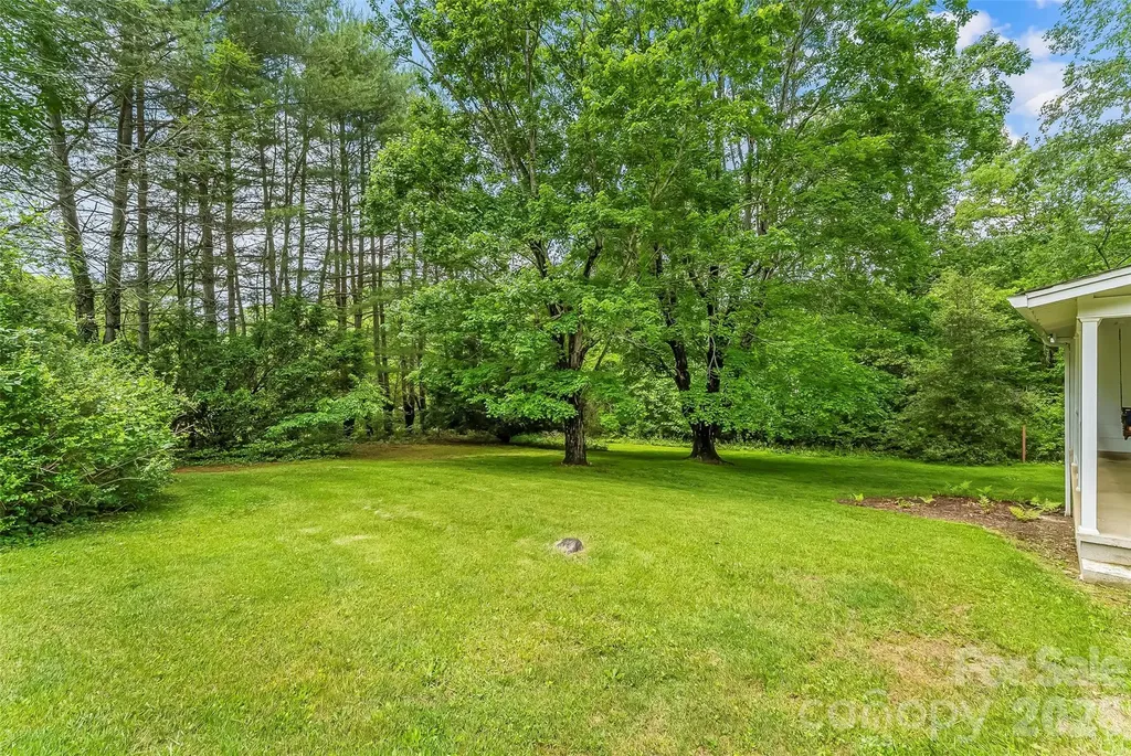 127 Stafford Road Spruce Pine NC 28777