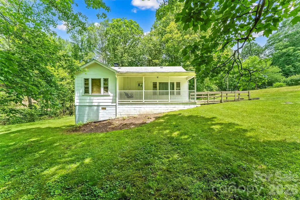 127 Stafford Road Spruce Pine NC 28777