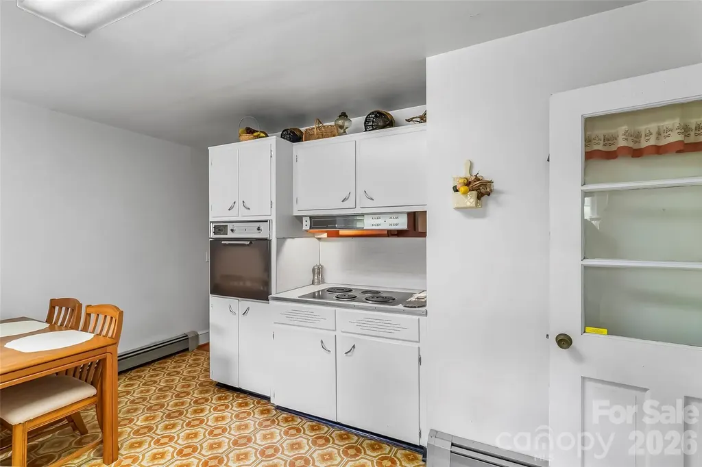127 Stafford Road Spruce Pine NC 28777