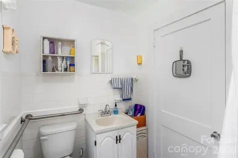127 Stafford Road Spruce Pine NC 28777