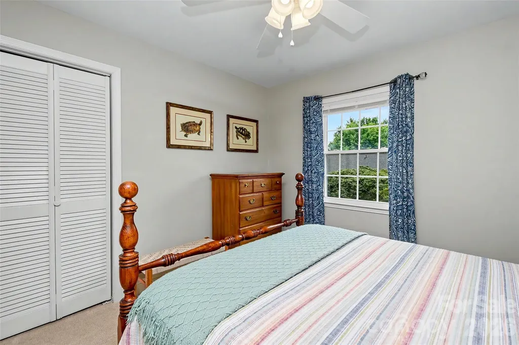 8333 Knights Bridge Road Charlotte NC 28210