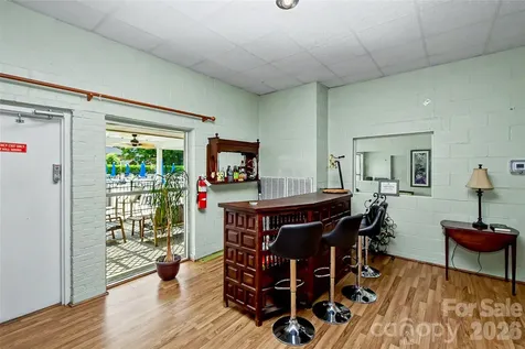 8333 Knights Bridge Road Charlotte NC 28210