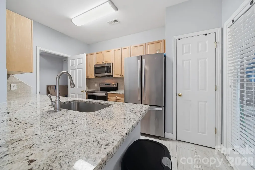 2422 Loch Stone Drive Gastonia NC 28054