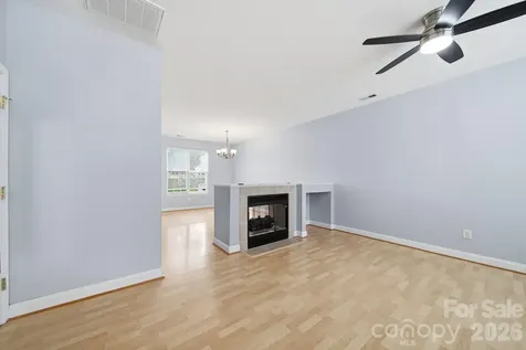 2422 Loch Stone Drive Gastonia NC 28054