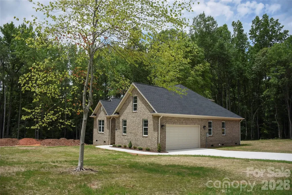 603 Toncin Avenue Bessemer City NC 28016