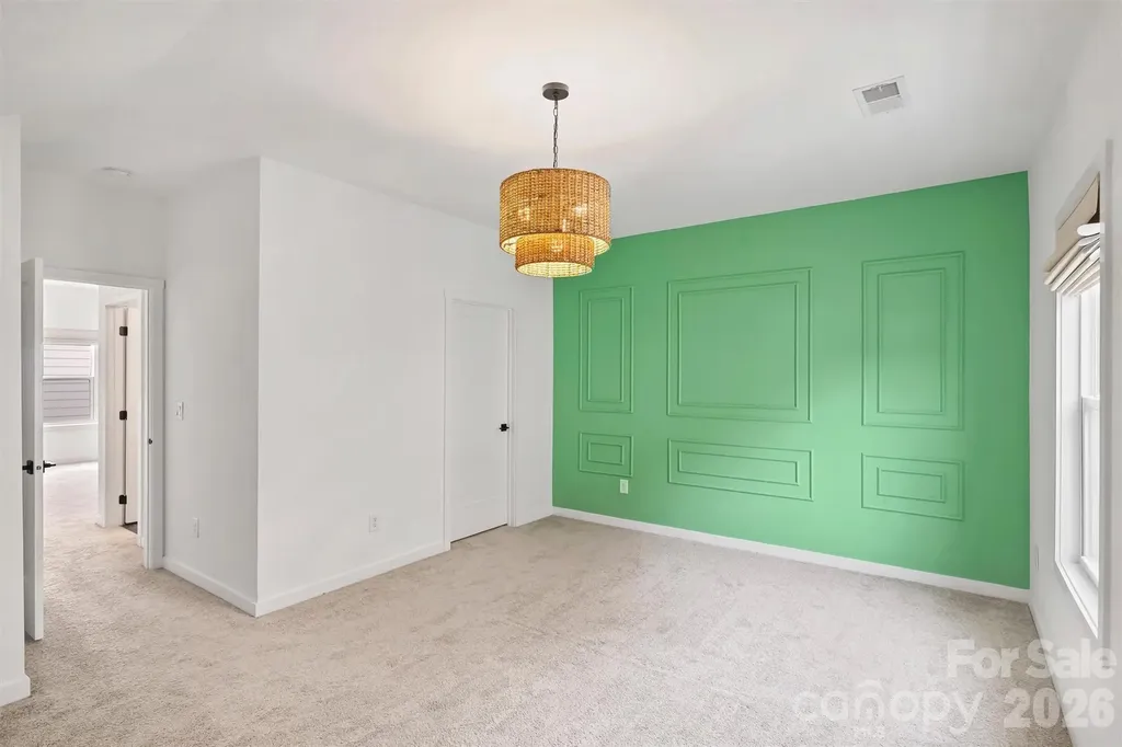 8044 Brookbank Drive Charlotte NC 28269