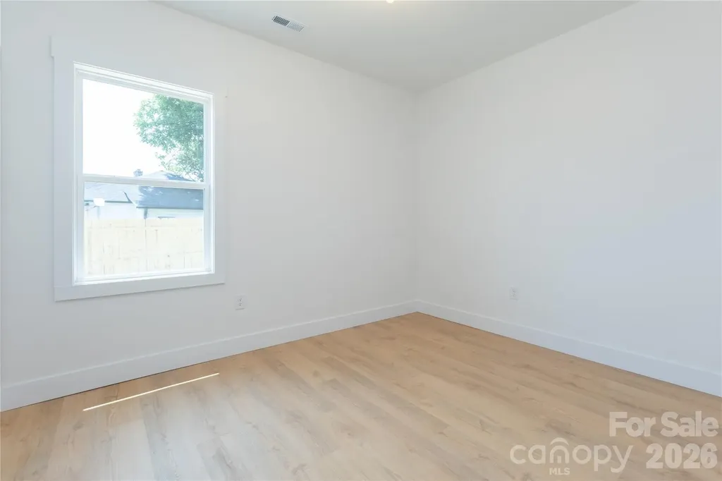 221 Anne Street NW Concord NC 28025