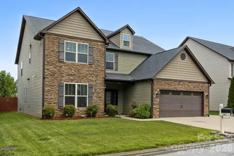 181 Alligator Drive Fletcher NC 28732