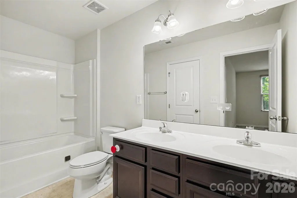 1602 Joseph Hewes Court Charlotte NC 28212