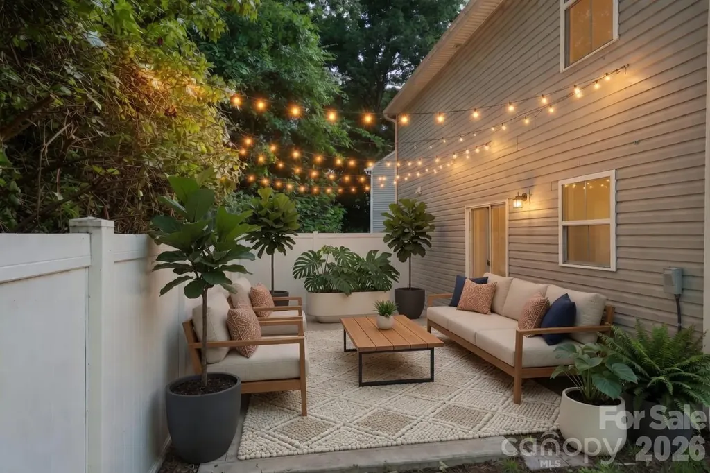 1602 Joseph Hewes Court Charlotte NC 28212