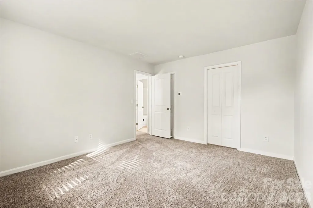 1602 Joseph Hewes Court Charlotte NC 28212
