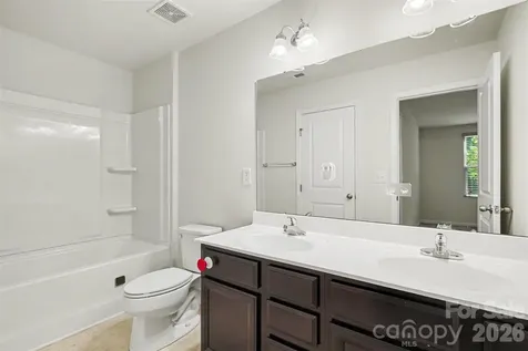 1602 Joseph Hewes Court Charlotte NC 28212
