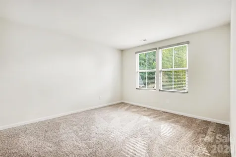 1602 Joseph Hewes Court Charlotte NC 28212
