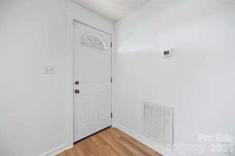 604 Mauney Avenue Kings Mountain NC 28086
