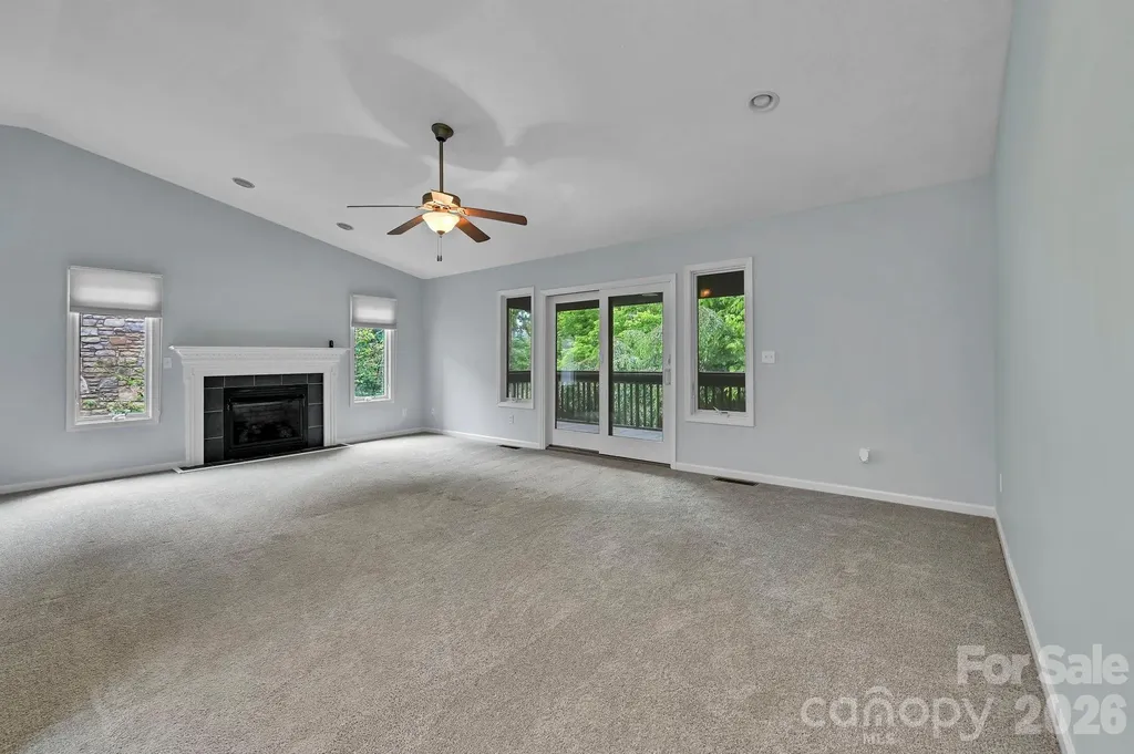 434 Kyfields Weaverville NC 28787
