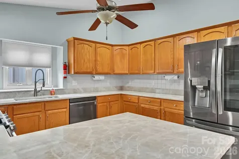 434 Kyfields Weaverville NC 28787