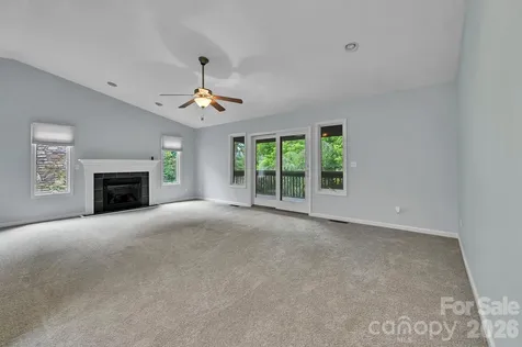 434 Kyfields Weaverville NC 28787