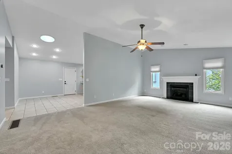 434 Kyfields Weaverville NC 28787