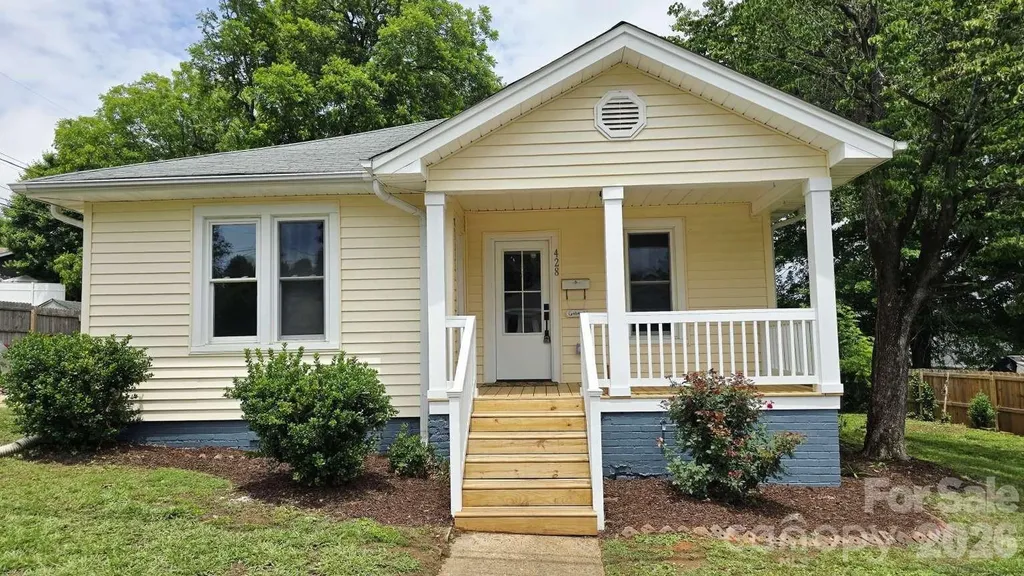 428 15th Street Cramerton NC 28032
