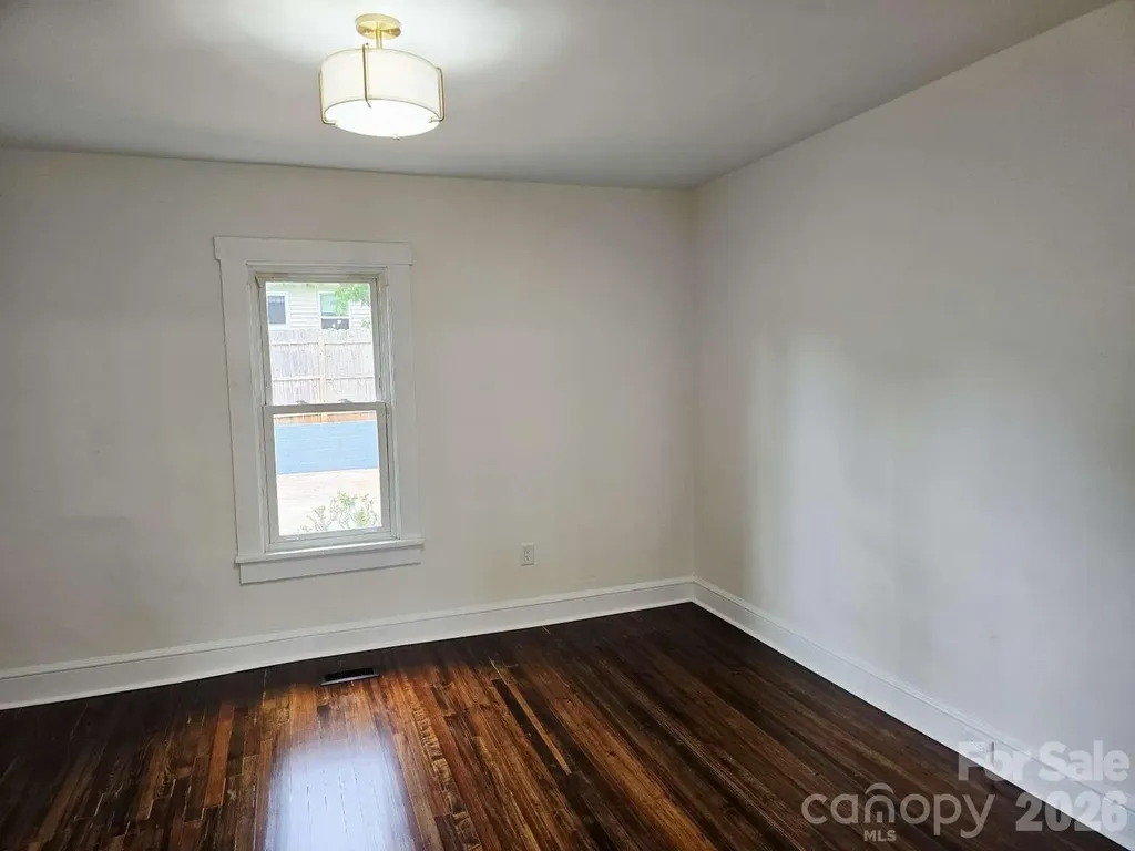 428 15th Street Cramerton NC 28032