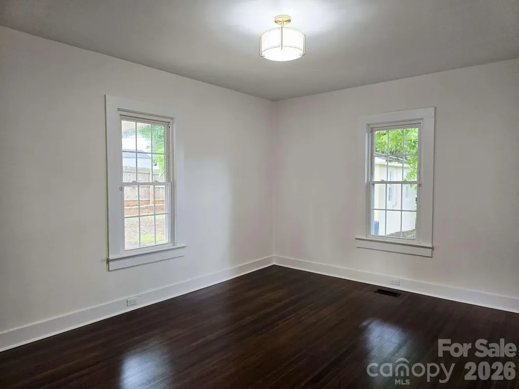 428 15th Street Cramerton NC 28032