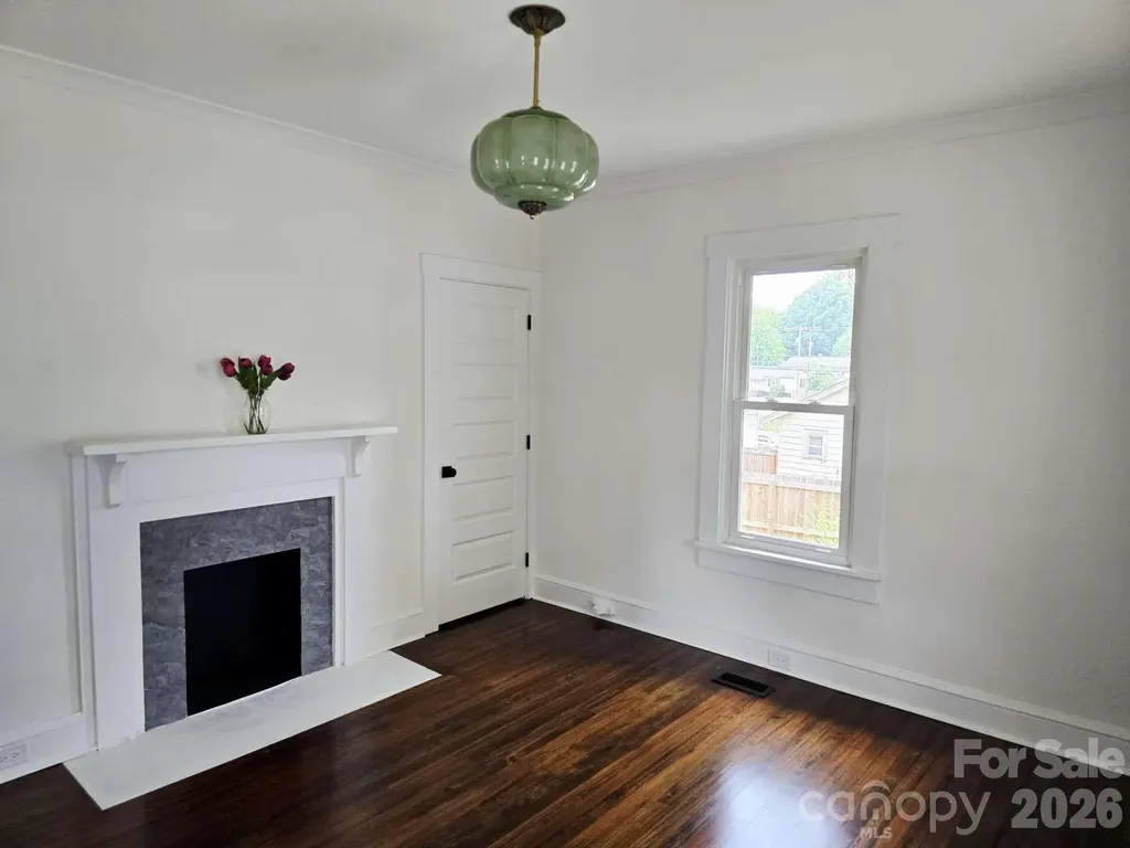 428 15th Street Cramerton NC 28032