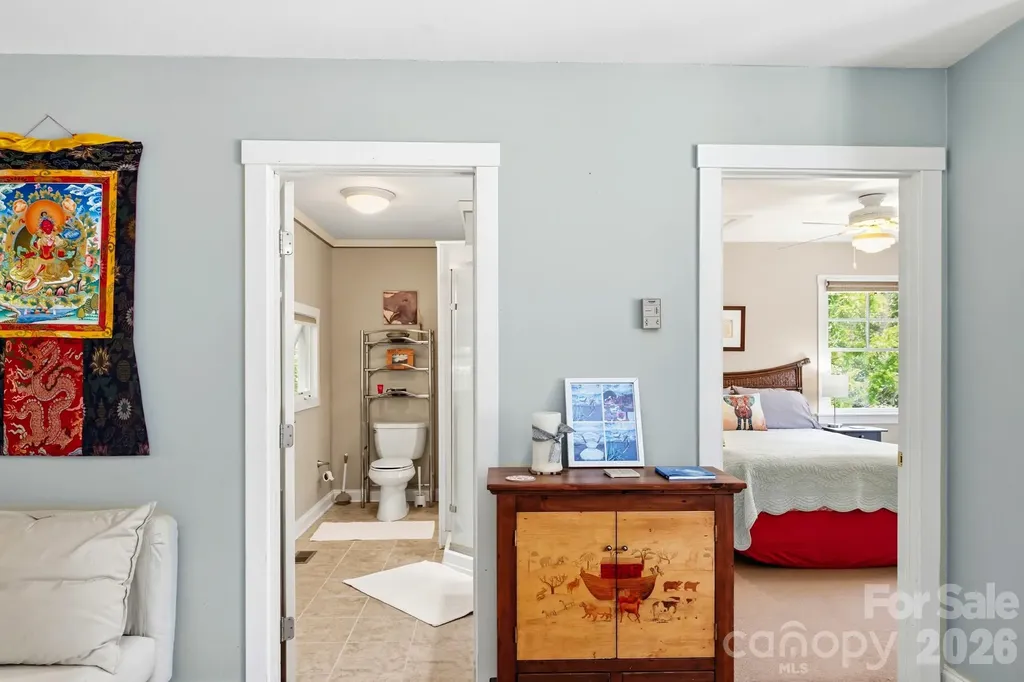 11 Echo Lake Drive Fairview NC 28730