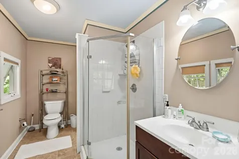 11 Echo Lake Drive Fairview NC 28730