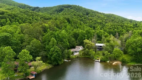 11 Echo Lake Drive Fairview NC 28730