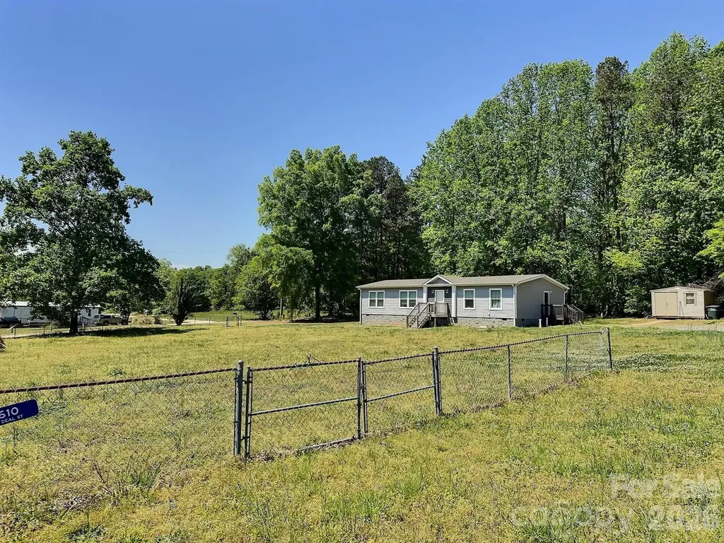 610 Deal Street S Landis NC 28088