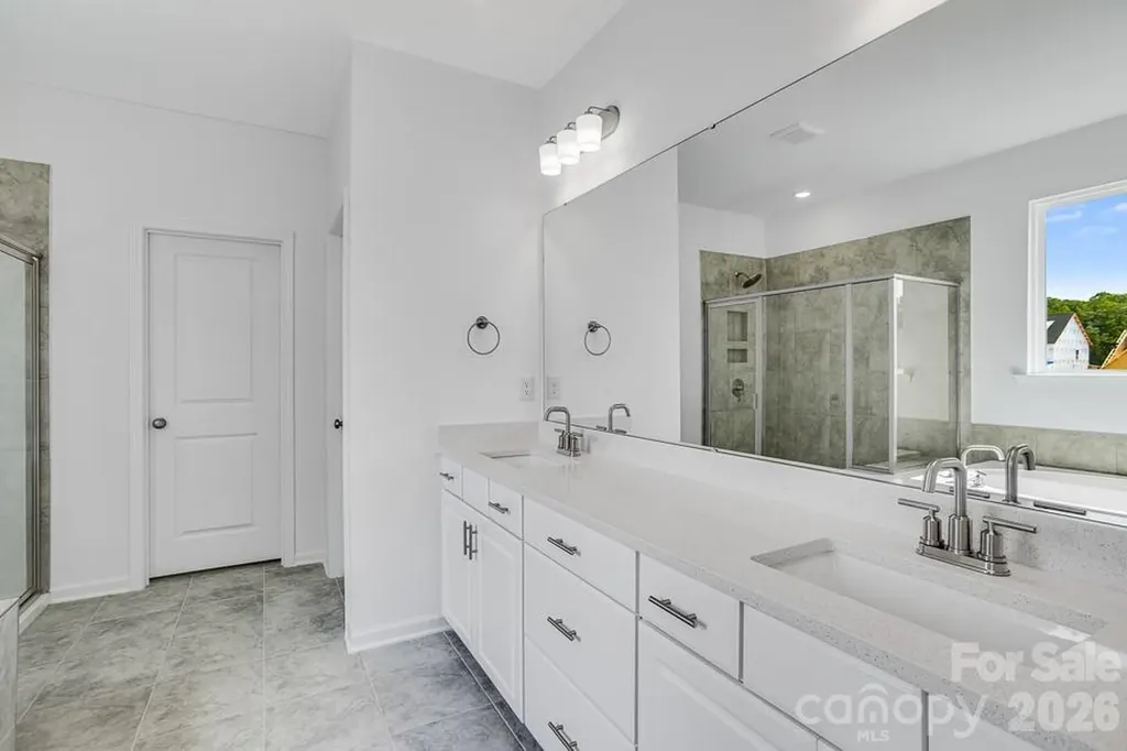 18230 Torchbearer Lane Charlotte NC 28278