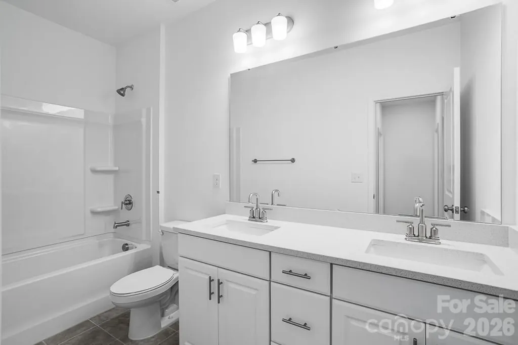 18230 Torchbearer Lane Charlotte NC 28278