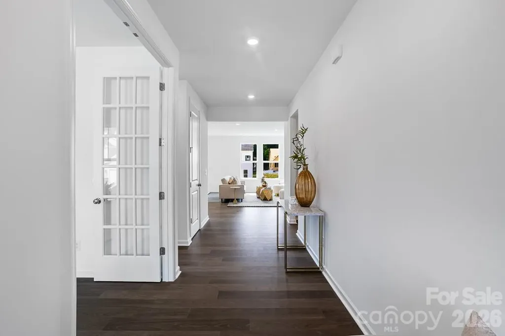 18230 Torchbearer Lane Charlotte NC 28278
