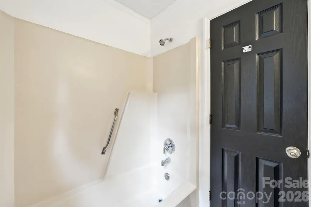 2819 Royal Ridge Lane Charlotte NC 28212